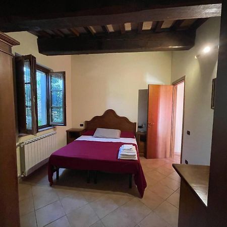 Residenza Il Falchetto Асизи Екстериор снимка