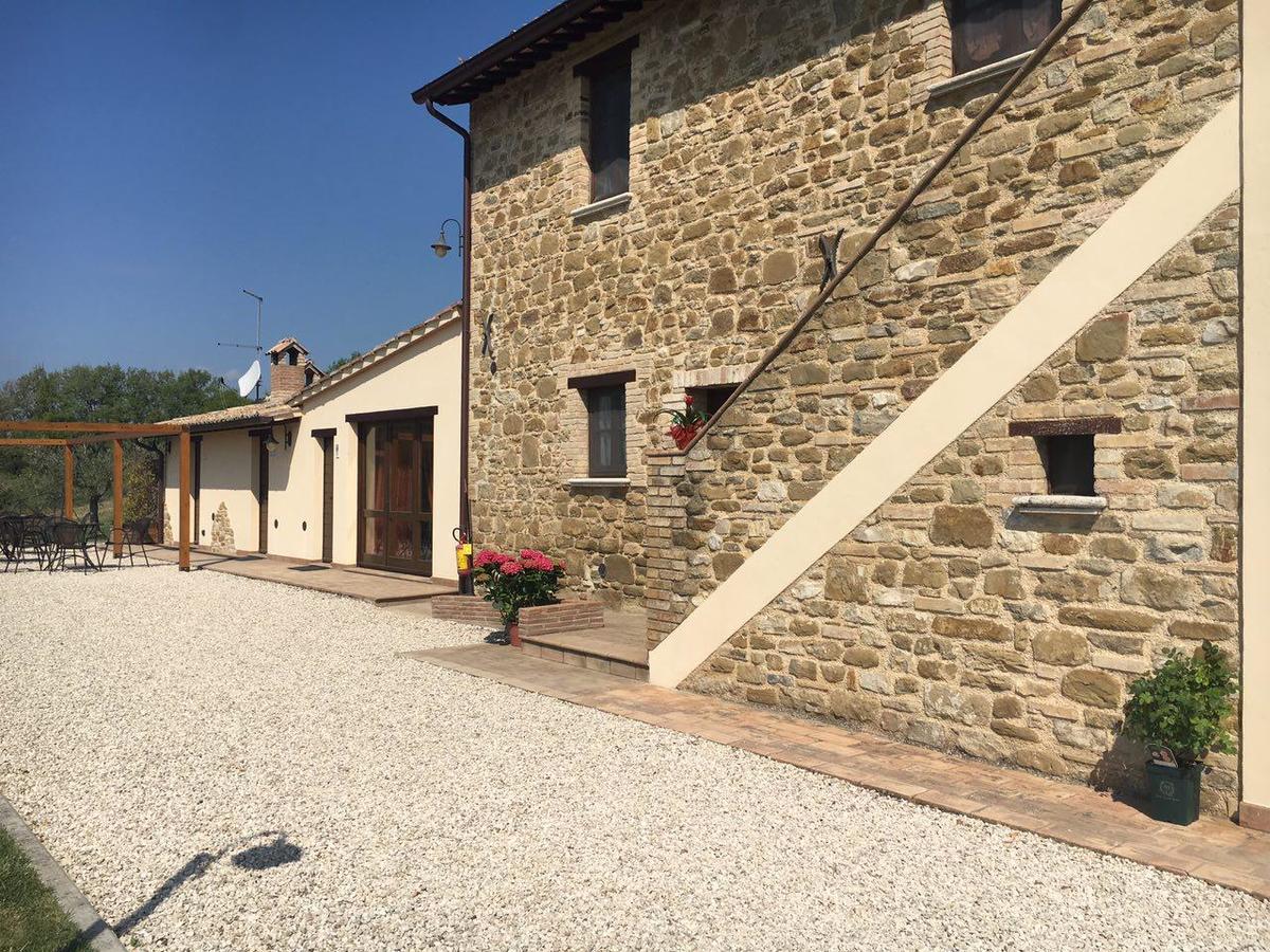 Residenza Il Falchetto Асизи Екстериор снимка